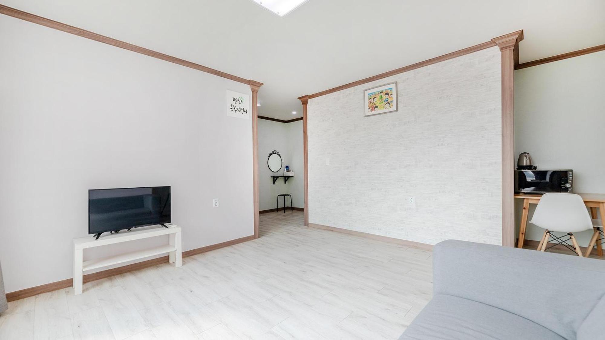 Samcheok Bongsuni-Unni Pension Quarto foto